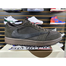 Load image into Gallery viewer, AIR JORDAN 1 X TRAVIS SCOTT VELVET BROWN SZ 9
