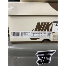 Load image into Gallery viewer, AIR JORDAN 1 X TRAVIS SCOTT VELVET BROWN SZ 9
