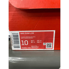 Load image into Gallery viewer, NIKE DUNK LOW STADIUM GREEN SZ 10
