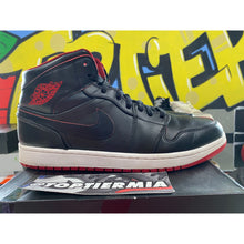Load image into Gallery viewer, air jordan 1 mid black red white 2015 sz 11.5

