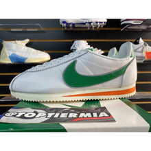 Load image into Gallery viewer, NIKE CLASSIC CORTEZ STRANGER THINGS HAWKINS HIGH SCHOOL SZ 8.5 BRAND NEW

