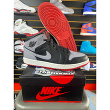 Load image into Gallery viewer, AIR JORDAN 1 MID BRED SHADOW SZ 10.5
