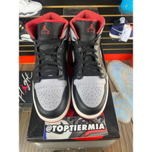 Load image into Gallery viewer, AIR JORDAN 1 MID BRED SHADOW SZ 10.5
