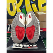 Load image into Gallery viewer, air jordan 3 black cement 2018 sz 8.5
