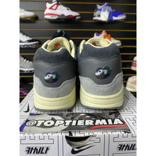 Load image into Gallery viewer, NIKE AIR MAX 1 KASINA SZ 11
