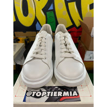 Load image into Gallery viewer, alexander mcqueen oversized sneaker white silver crocodile 2020 sz 44eu/11us
