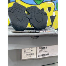Load image into Gallery viewer, balenciaga speed black 2021 sz 7US BRAND NEW
