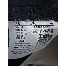 Load image into Gallery viewer, AIR JORDAN 1 HIGH OG BLOODLINE SZ 13
