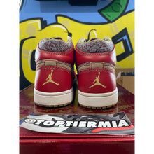Load image into Gallery viewer, air jordan 1 levis (23/501) denim pack 2008 sz 10
