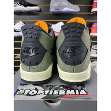 Load image into Gallery viewer, AIR JORDAN 4 X UNDEFEATED SZ 9
