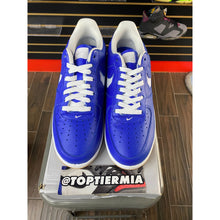 Load image into Gallery viewer, NIKE AIR FORCE 1 LOW EVO TEAM ROYAL SZ 8.5 BRAND NEW
