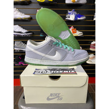 Load image into Gallery viewer, NIKE SB DUNK LOW MARTY MCFLY SZ 11
