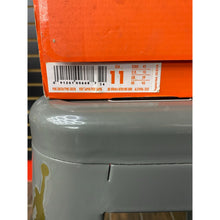 Load image into Gallery viewer, AIR JORDAN 6 GATORADE GREEN SZ 11
