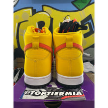 Load image into Gallery viewer, nike sb dunk high sweet tooth candy corn 2023 sz 15 BRAND NEW
