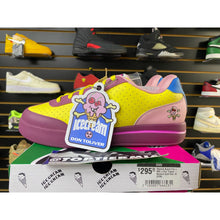 Load image into Gallery viewer, REEBOK BOARD FLIP BBC ICE CREAM DON TOLIVER BANANA SPLIT SZ 10 BRAND NEW
